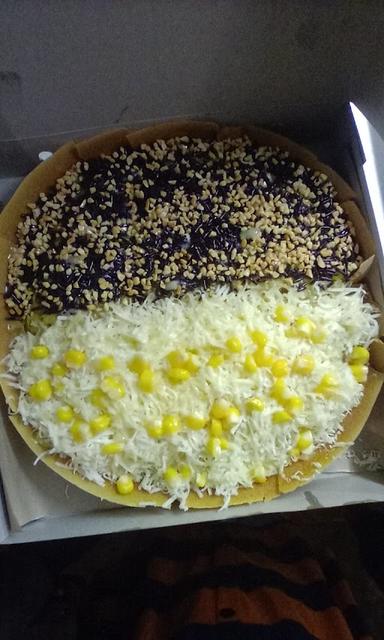 MARTABAK PIZZA JIHANA