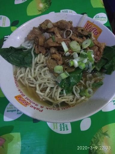 MIE AYAM BAKSO PAKDE SM 38