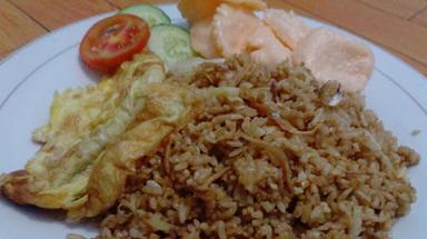 NASI GORENG HIDANGAN SEDAP MALAM