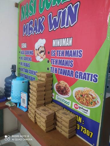 WARUNG NASI GORENG | MAMPANG - KOTA DEPOK | MBAK WIN (GODAM)