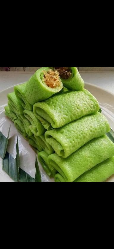 NASI UDUK MAK ROHIMAH