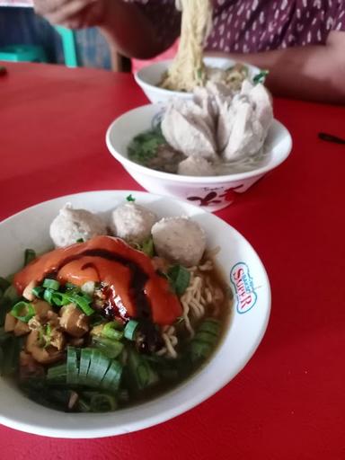 PONDOK BAKSO MORO SENENG