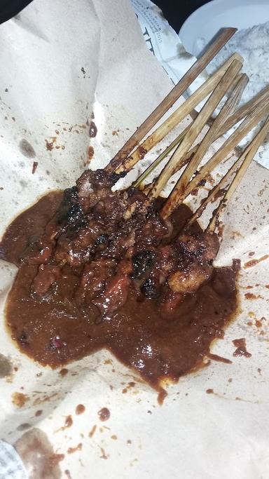 SATE MADURA IBU ASMA