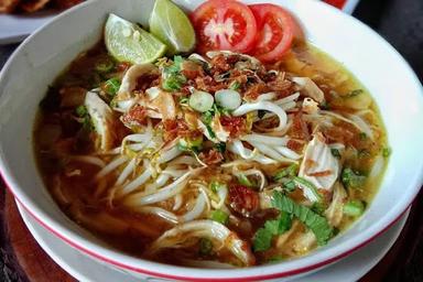 SOTO MEDAN DAN AYAM PENYET PAK HAJI