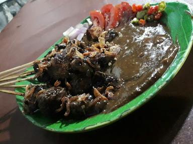 WARUNG SATE LULU