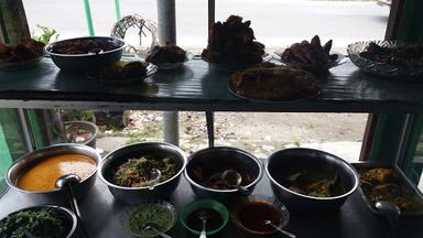 WARUNG NASI MUSLIM BU' MIS