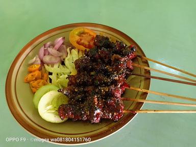 SATE KAMBING MBAH ARJO