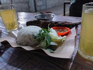 WARUNG 7 PECEL LELE CA'DONAT