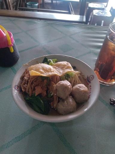 WARUNG BAKSO & MIE AYAM MAS PYURR