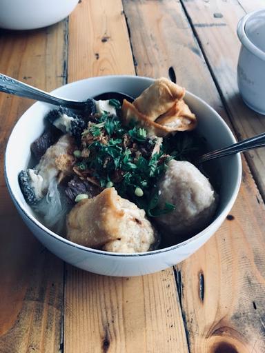 BAKSO MALANG ASOY