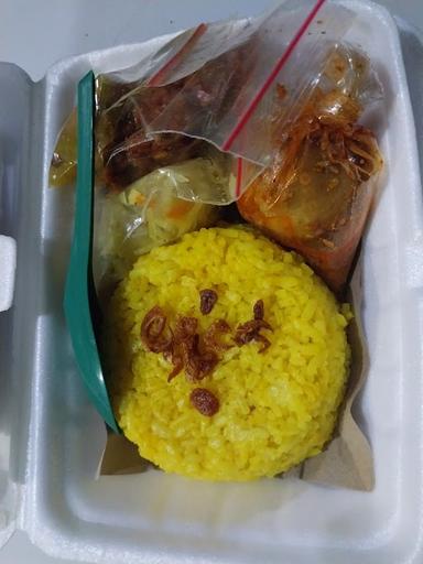 LONTONG KARI, NASI KUNING, & BUBUR AYAM