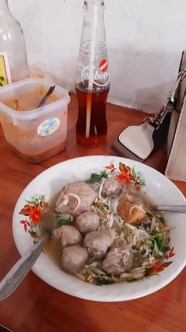 MIE BASO MANG ADE