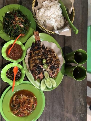 PONDOK MAKAN NELAYAN