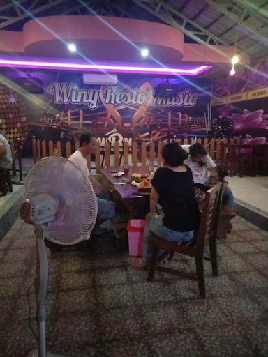 WINY RESTO MUSIC