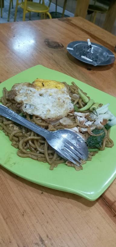 BAKSO MIE AYAM TUNGGAL RASA