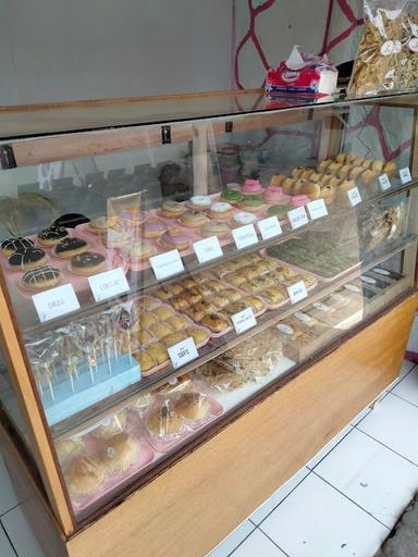 ALHANAN BAKERY