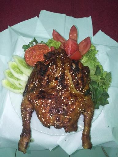 AYAM BAKAR NJEPORO IBU ATUN