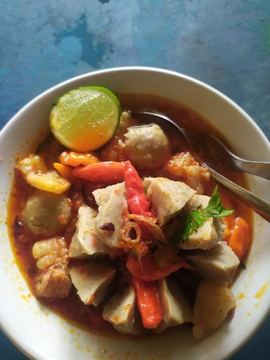 BAKSO GOMBONG PAK SUPRI 2 GREEN SEVILLA