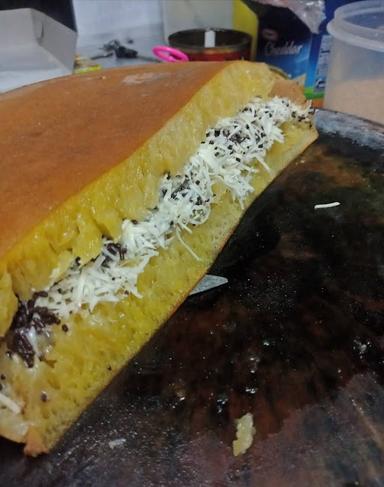 MARTABAK BANDUNG 80