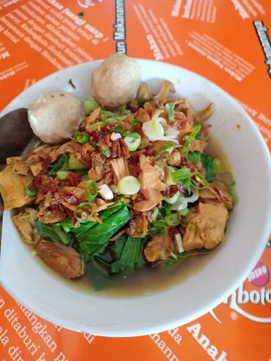 MIE AYAM BAKSO 99 PAK UBAN