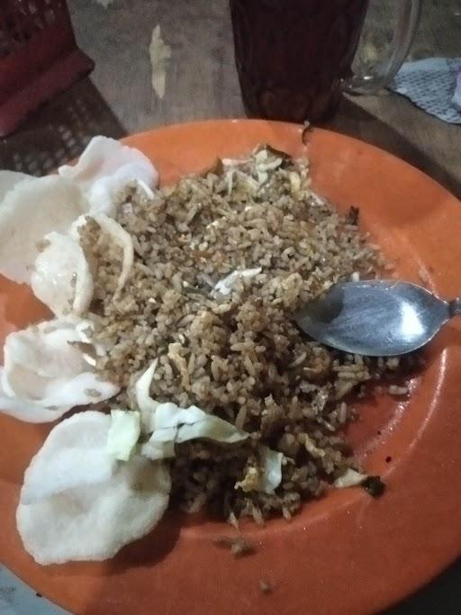 RM. PRINGSEDAPUR CHINESE & SEAFOOD. NASI GORENG & SEBLAK 27