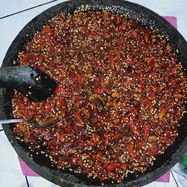 AYAM GORENG NINI PANYILEUKAN