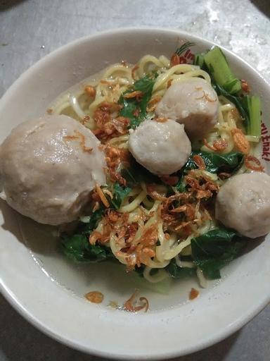 MIE BAKSO MATAHARI