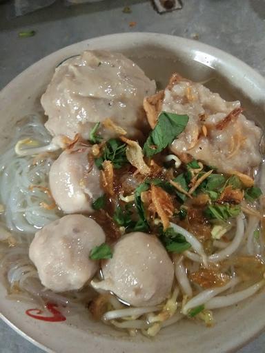 MIE BAKSO MATAHARI