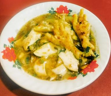 NASI SOTO AYAM ASLI MADURA