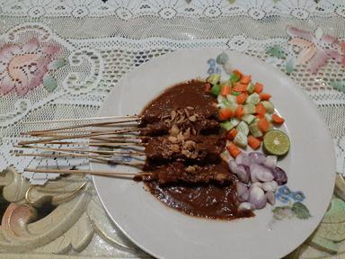 SATE AYAM CIPADUNG