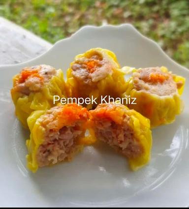 PEMPEK DAN DIMSUM KHANIZ