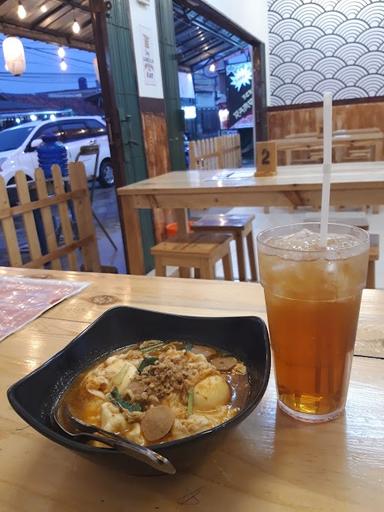 MAMIKE RAMEN & MIE PEDAS