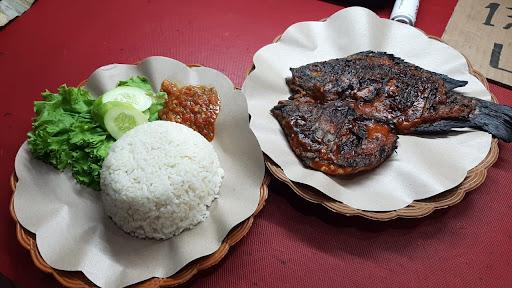 PECEL LELE KANG ROBI