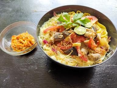 WARUNG SOTO IBU FITRI