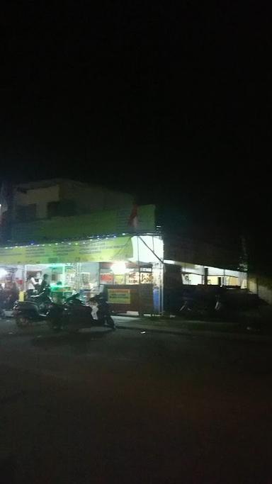 WARUNG JAJAN C.ADE