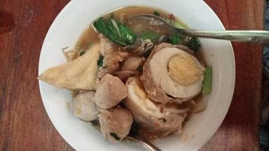 BAKSO SA ' BA ( SAUNG BAMBU )