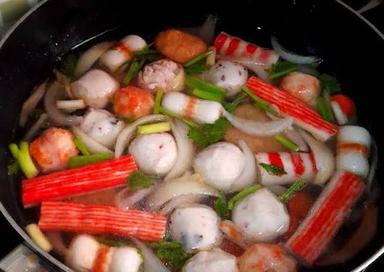 BAKSO SEAFOOD SAUS KOREA