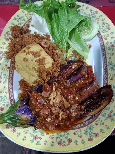 PECEL LELE/AYAM BEWOK