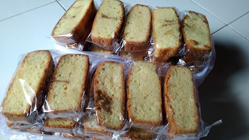 AGEN ROTI / GROSIR SNACK JAJAN PASAR AS-SYIFA ( MBAK SUSI )