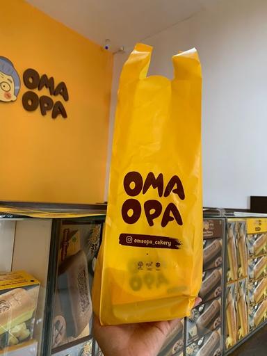 OMA OPA CAKERY PASAR KLIWON