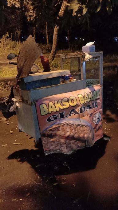 BAKSO BAKAR GLADAK