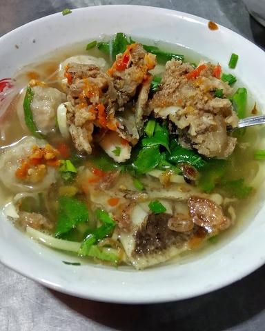 BAKSO BALUNGAN PAK YUDI GADING