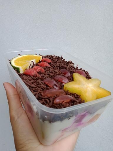 JAVA SALAD BUAH BALUWARTI