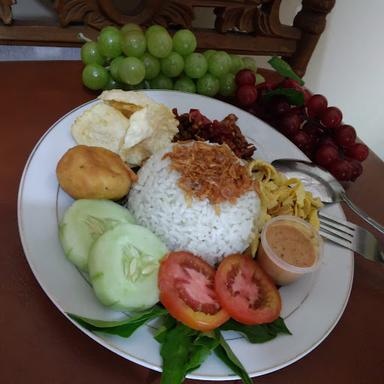 SOTO BETAWI ANAM