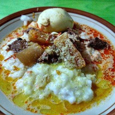 WARUNG MAKAN BU NUK