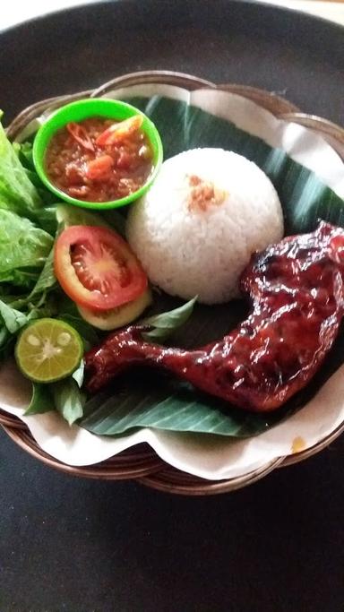 AYAM BAKAR JKT