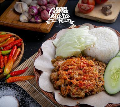 AYAM GEPREK JUARA RAGUNAN