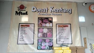 DONAT KENTANG MIUL POLTANGAN