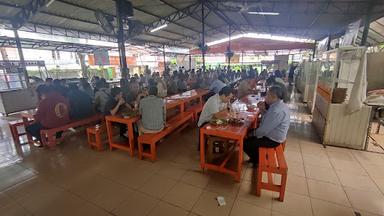 FOOD COURT ASSAKINAH