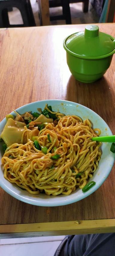 MIE AYAM KEBAGUSAN